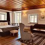 Sintra1012 Boutique Bed and Breakfast Σίντρα