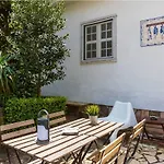 Sintra1012 Boutique Bed and Breakfast 4*