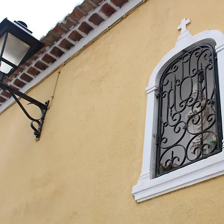 Sintra1012 Boutique Bed & Breakfast