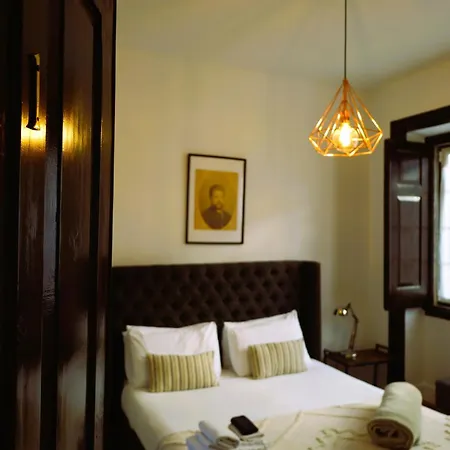 Sintra1012 Boutique Bed & Breakfast 4*