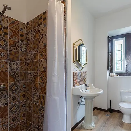 Sintra1012 Boutique Bed & Breakfast 4*