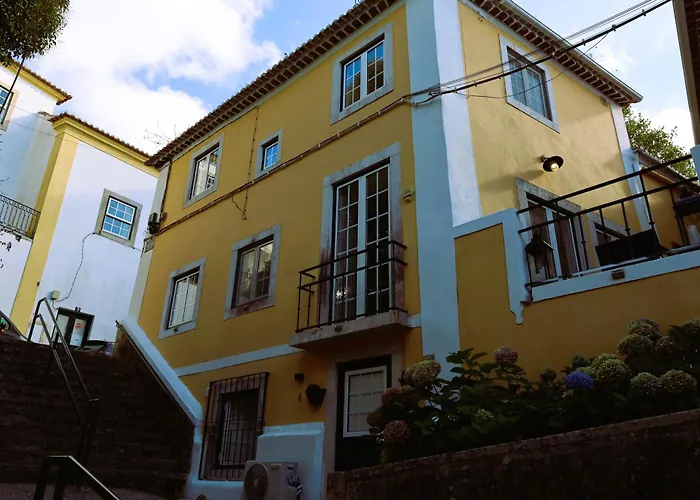 Sintra1012 Boutique Bed & Breakfast 4*